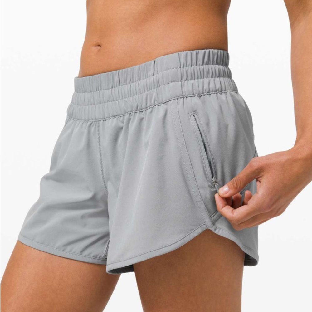 Lululemon LR Tracker Short 4” - Rhino Grey